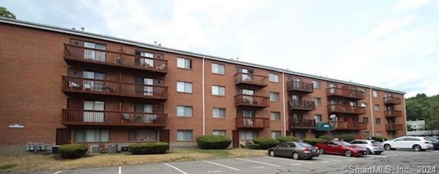 2216 Harbor View Dr #2216, Rocky Hill, CT 06067
