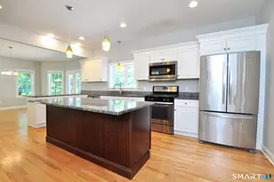 634 Thoreau Cir, Windsor, CT 06095 - Photo 18