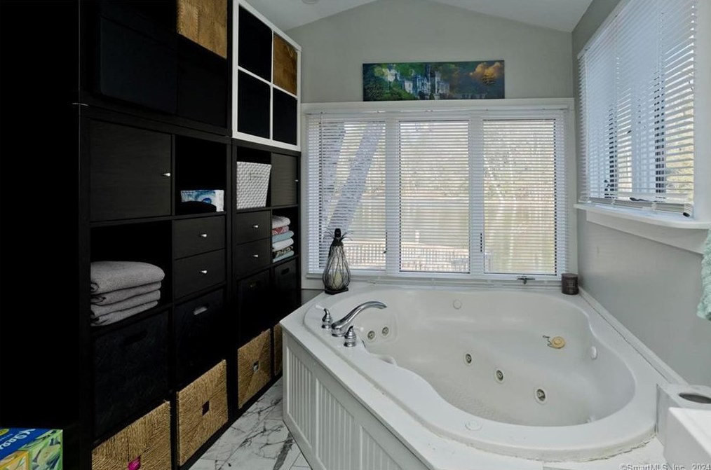 400 Salmon Brook St, Granby CT  06035-1400 exterior