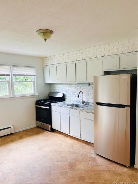 30 Oak Ridge Dr, New Haven, CT 06524 exterior