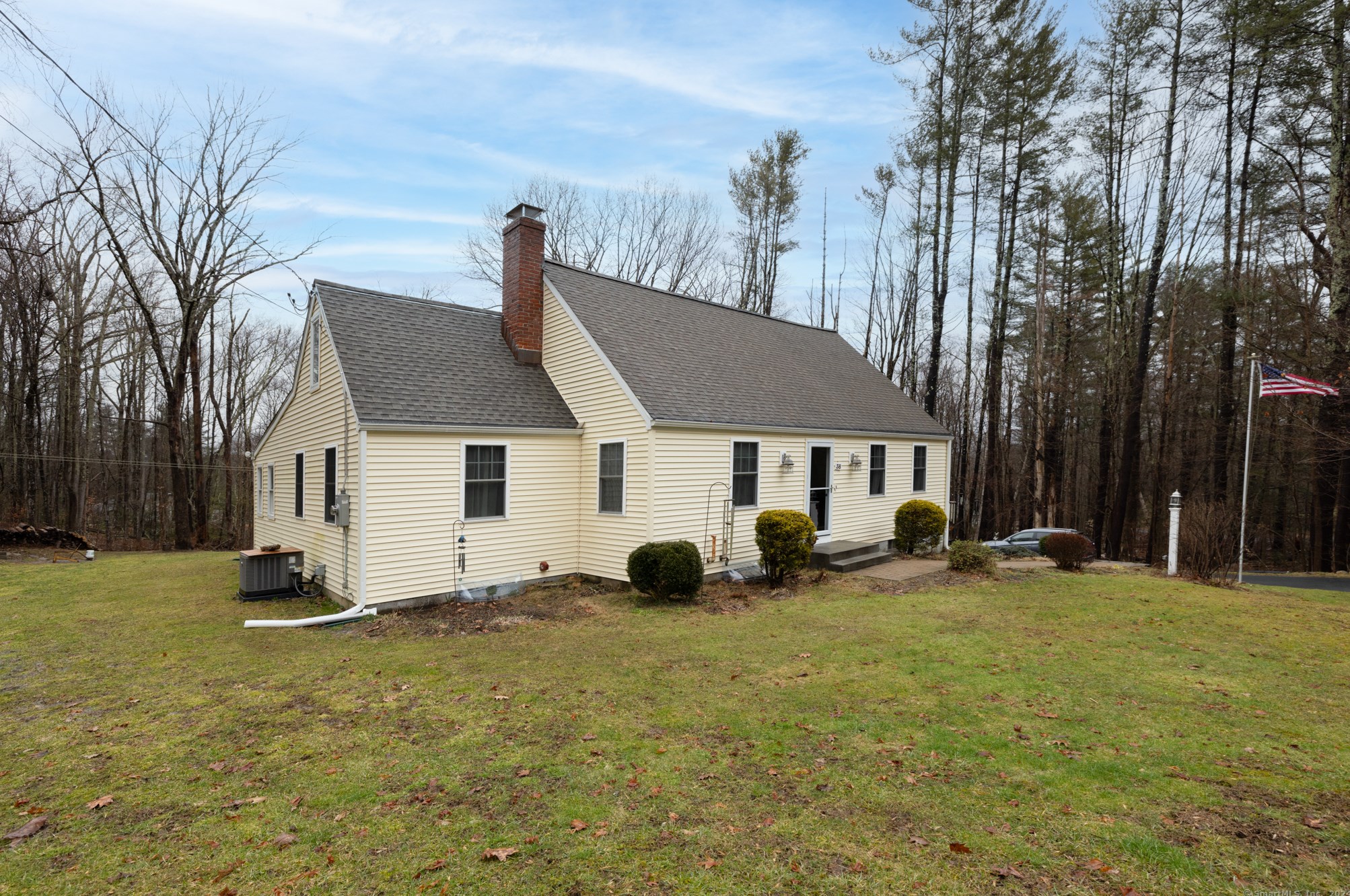 38 Eddy Rd, Winsted, CT 06063 exterior