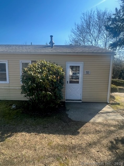18 Hayes Rd #18, Windsor Locks, CT 06096