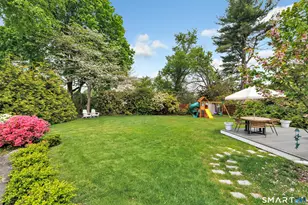 25 Plymouth Ave, Trumbull, CT 06611 - Photo 30