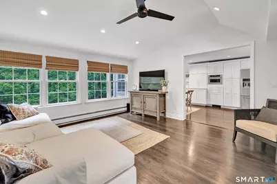 25 Plymouth Avenue, Trumbull, CT 06611 - Photo 14