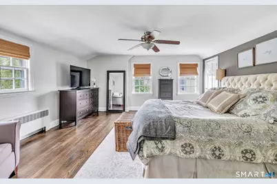 25 Plymouth Avenue, Trumbull, CT 06611 - Photo 18