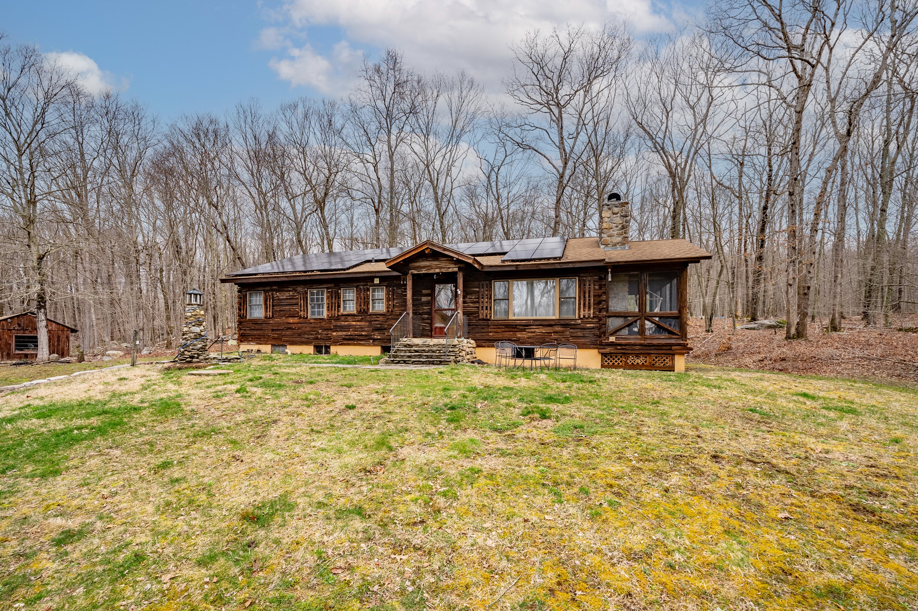75 Crane Hill Rd, Storrs Mansfield, CT 06268