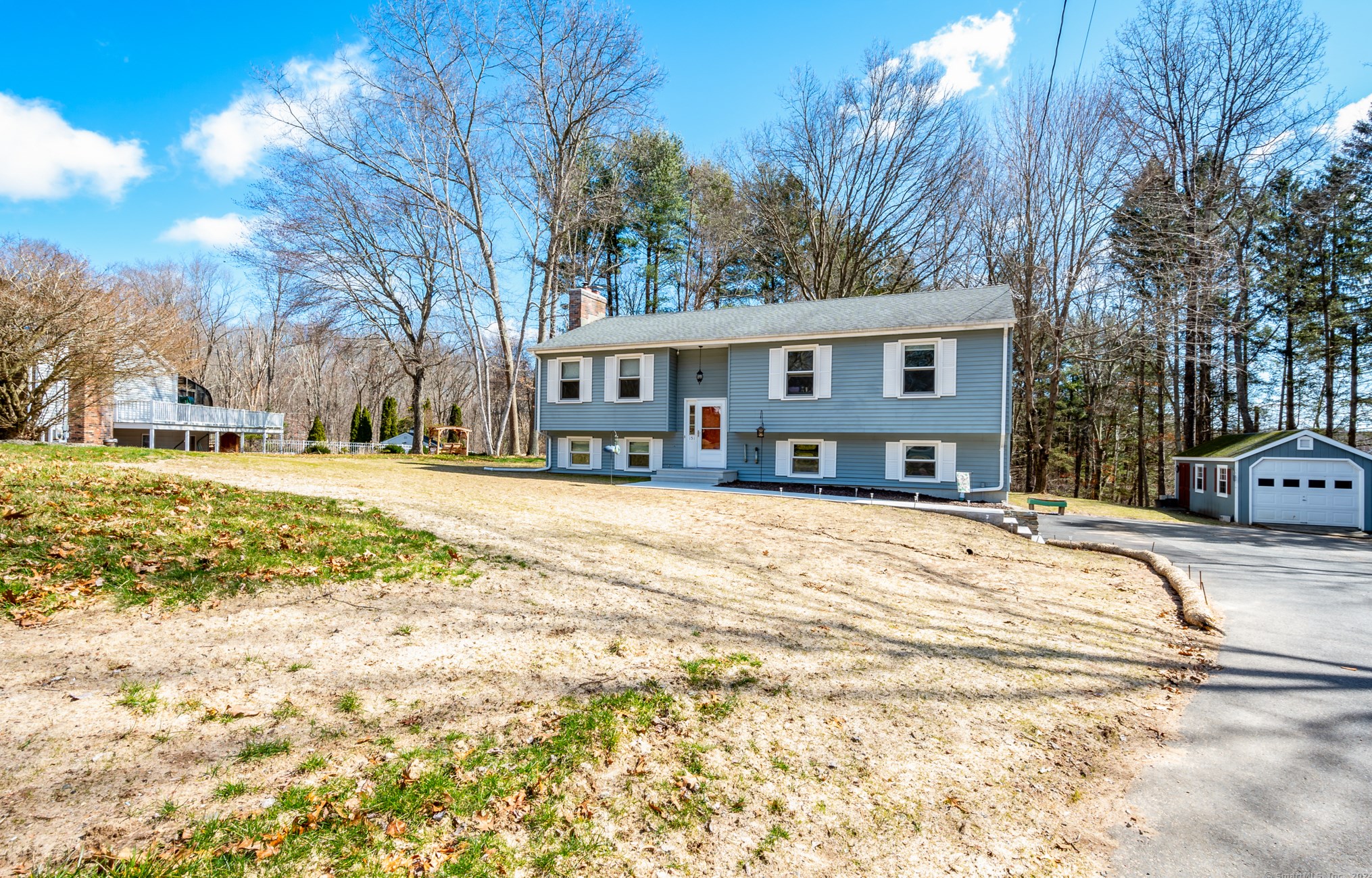 151 Barnsbee Ln, Coventry, CT 06238