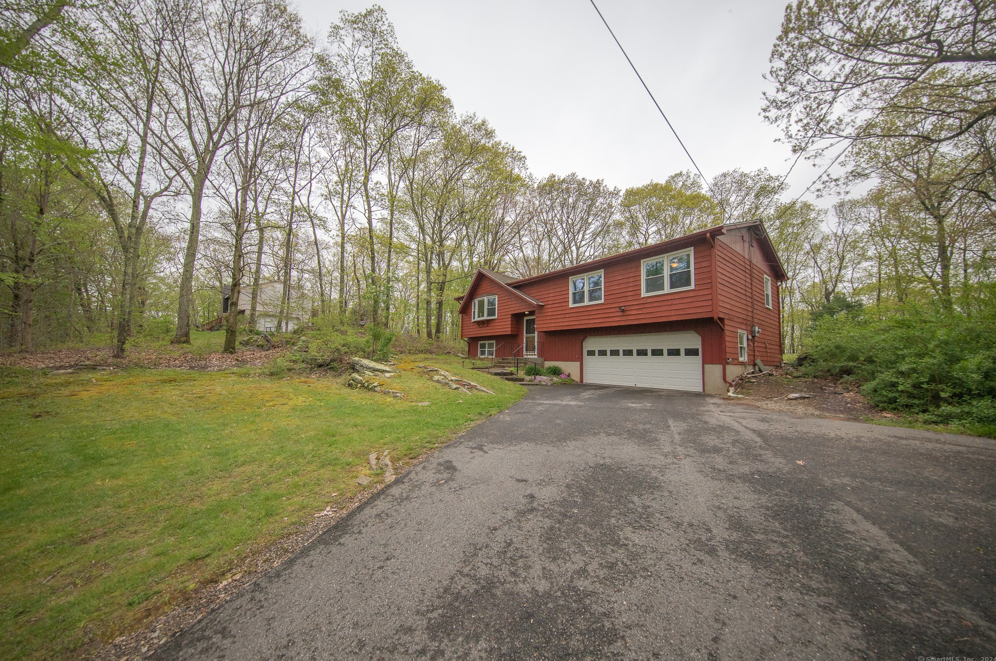 20 Fairy Lake Rd, Colchester, CT 06420