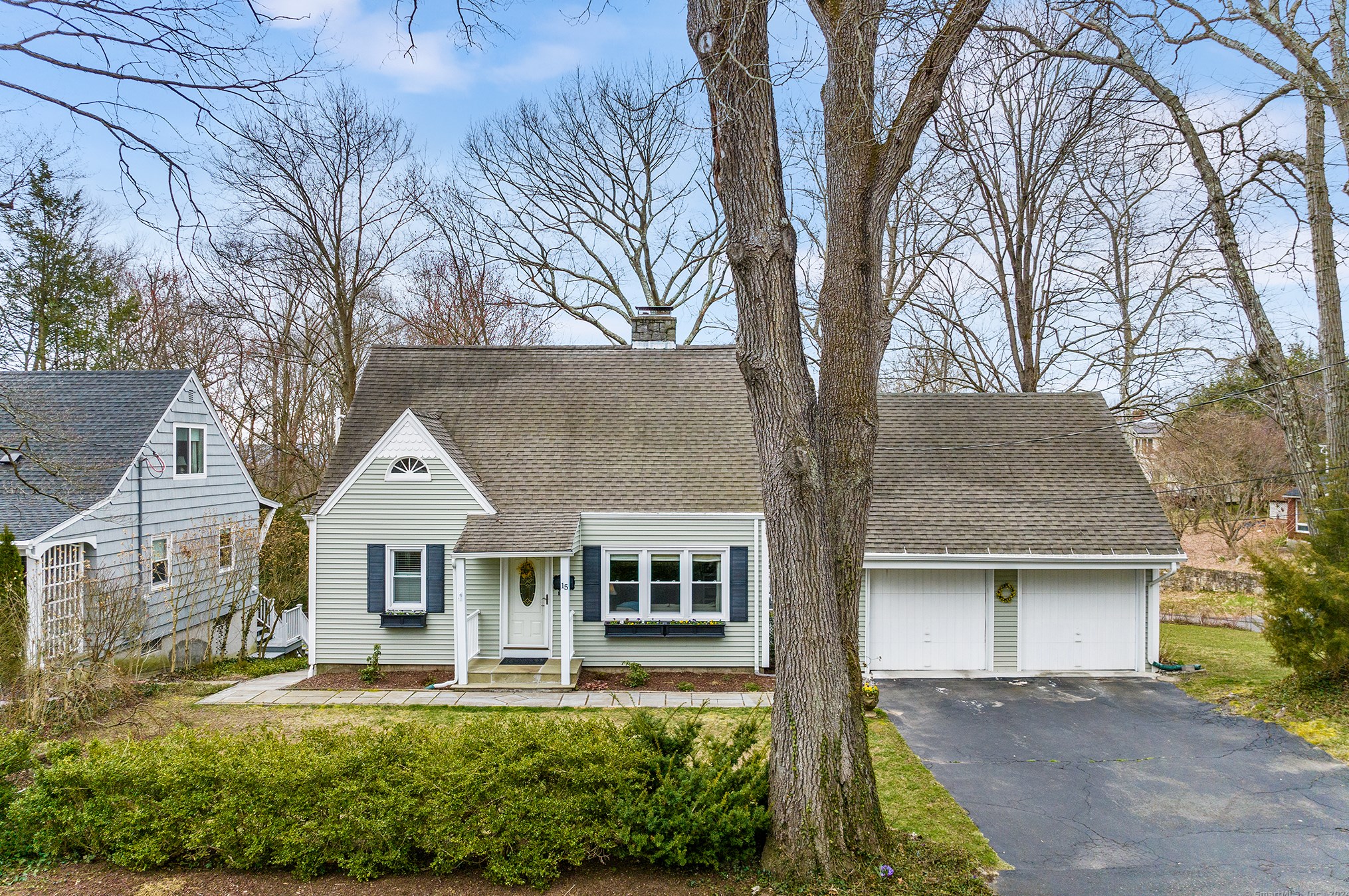 15 Granite Ter, Ansonia, CT 06401 exterior