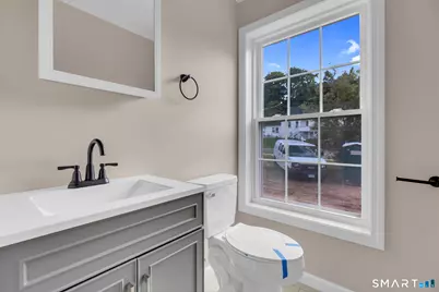 111 Old Ellington Rd, East Windsor, CT 06016 - Photo 10