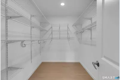 111 Old Ellington Rd, East Windsor, CT 06016 - Photo 14