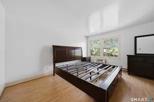 1014 E Franklin St, Danbury, CT 06810 - Photo 22