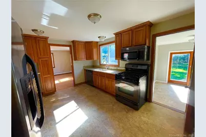 341 Center Road, Vernon, CT 06066 - Photo 4