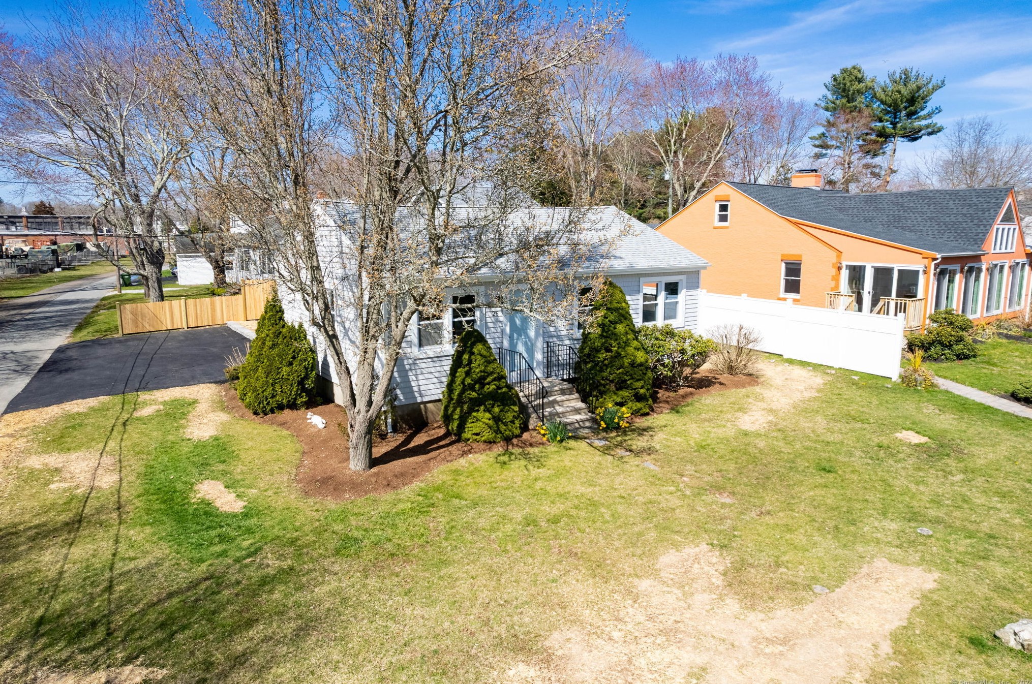 26 Brookside Ave W, Westbrook, CT 06498