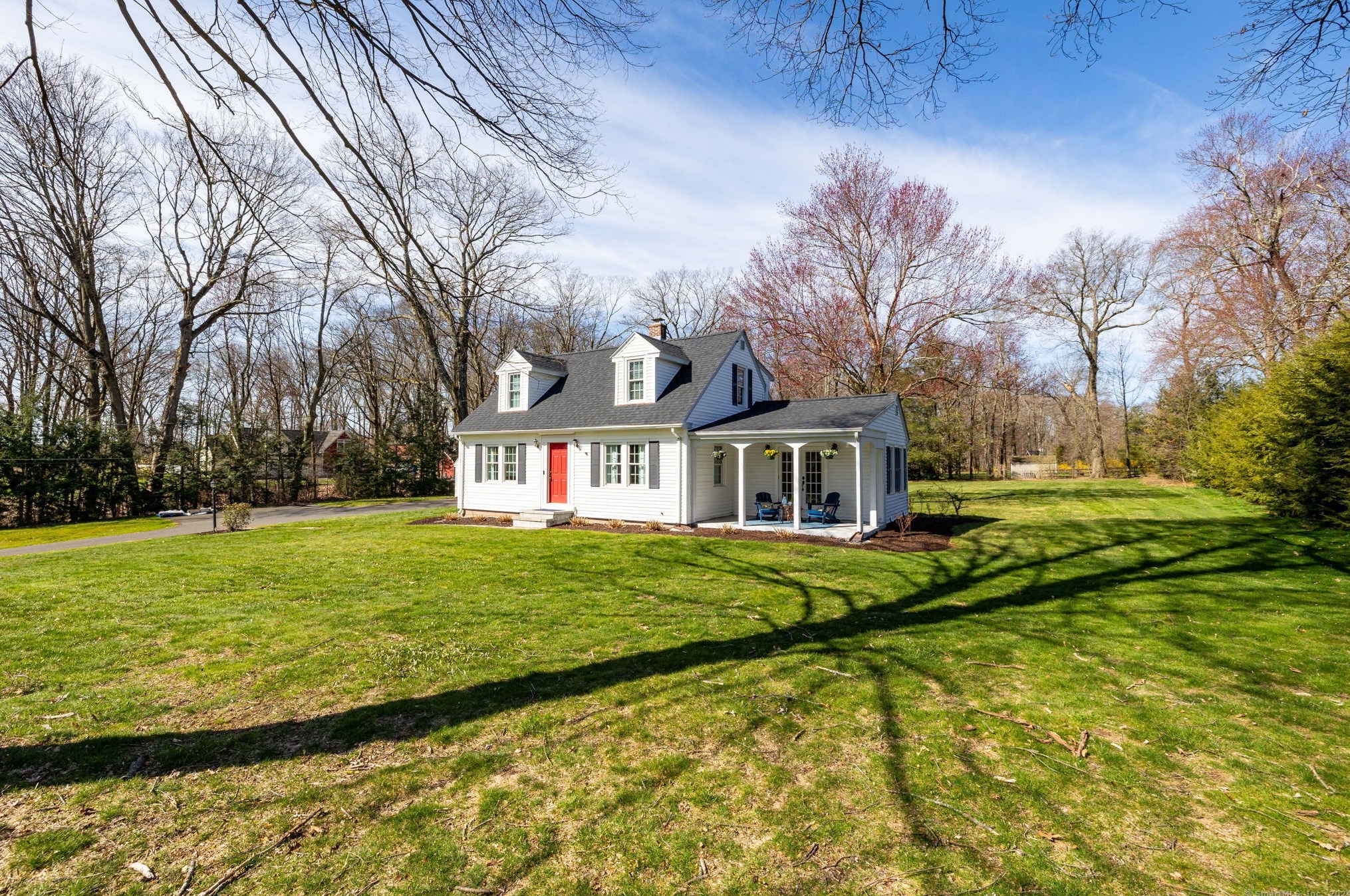 1161 East St, Suffield, CT 06078 exterior
