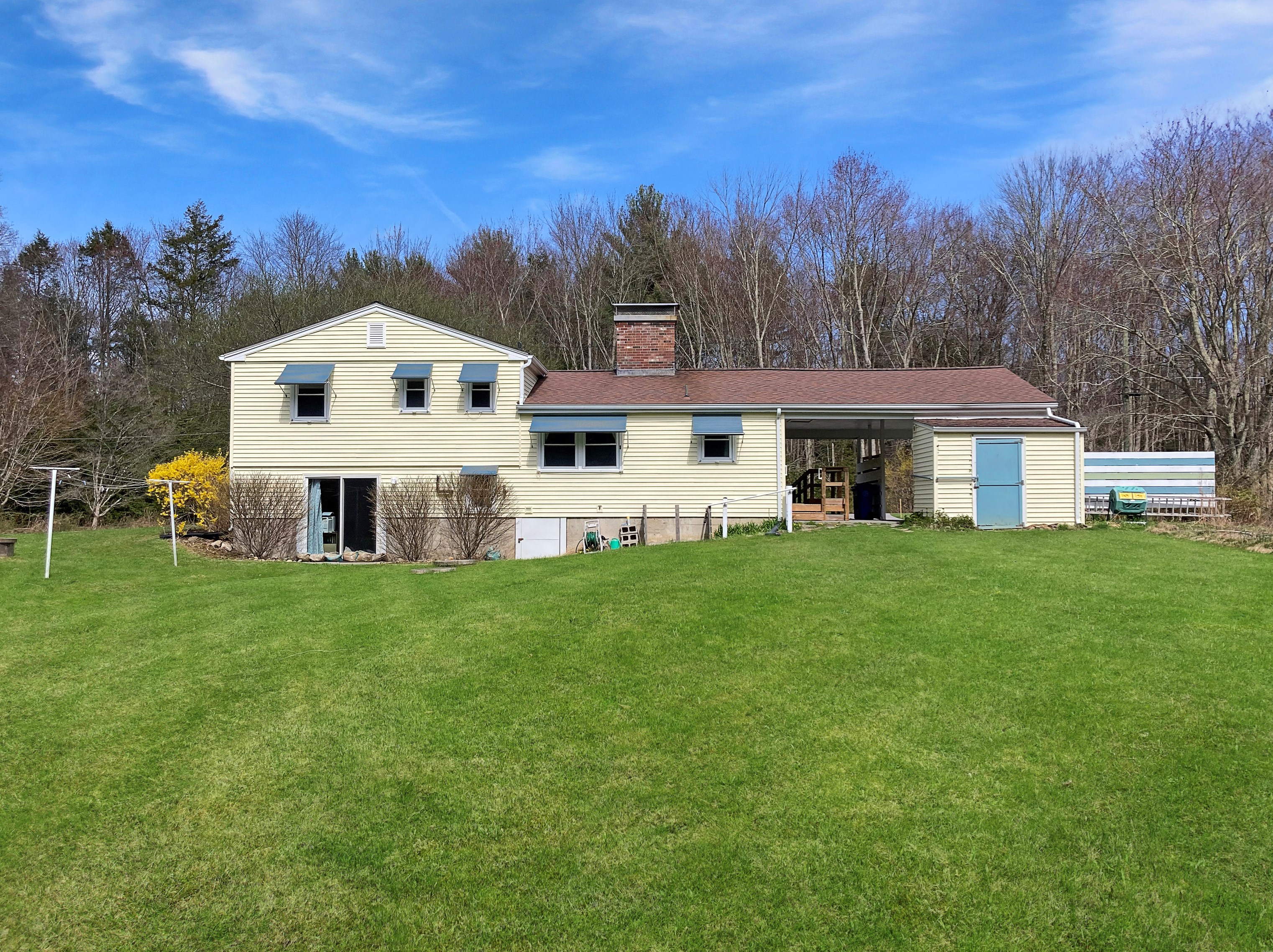 274 Hanks Hill Rd, Storrs Mansfield, CT 06268