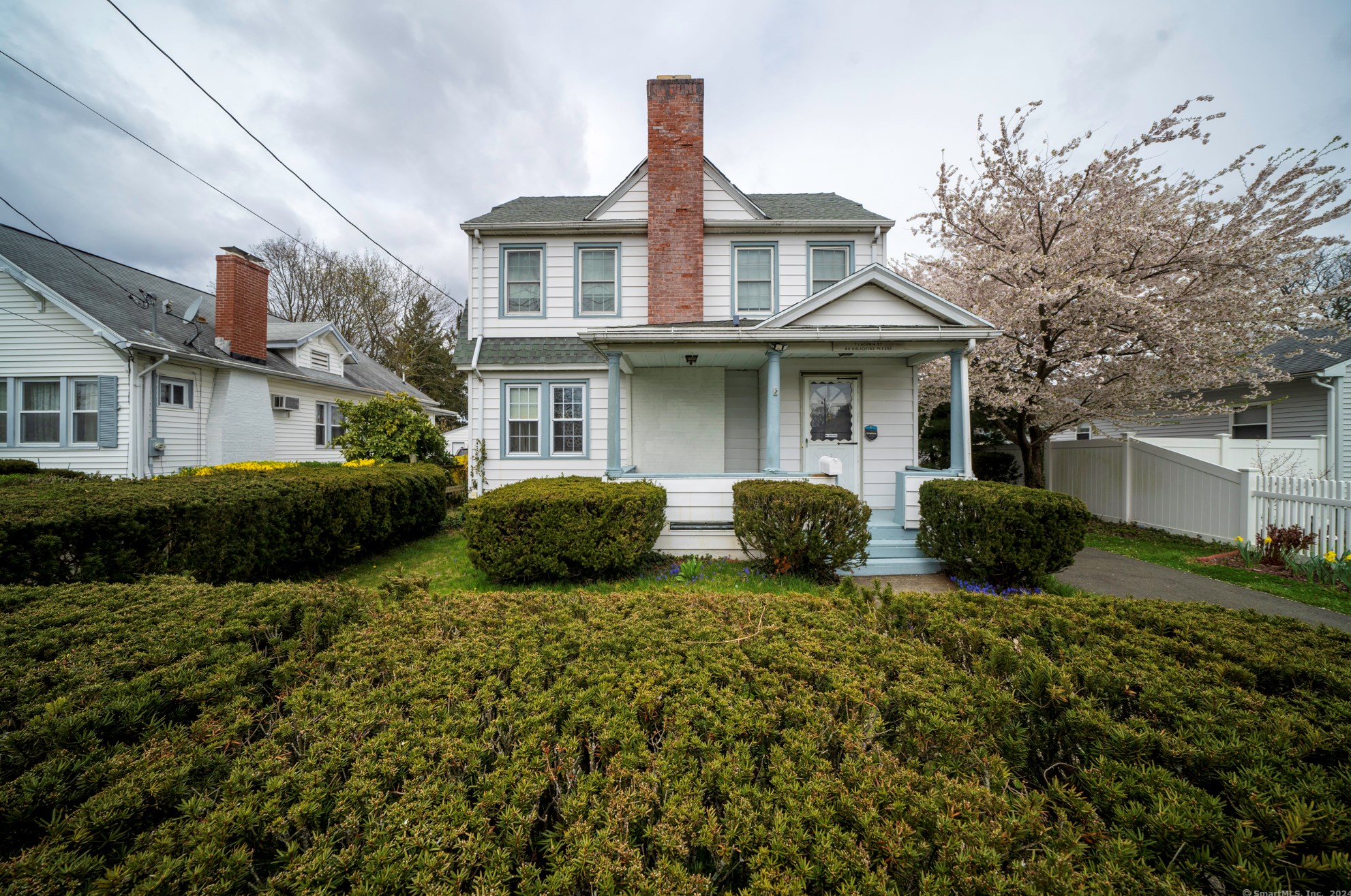 7 Laconia St, New Haven, CT 06514