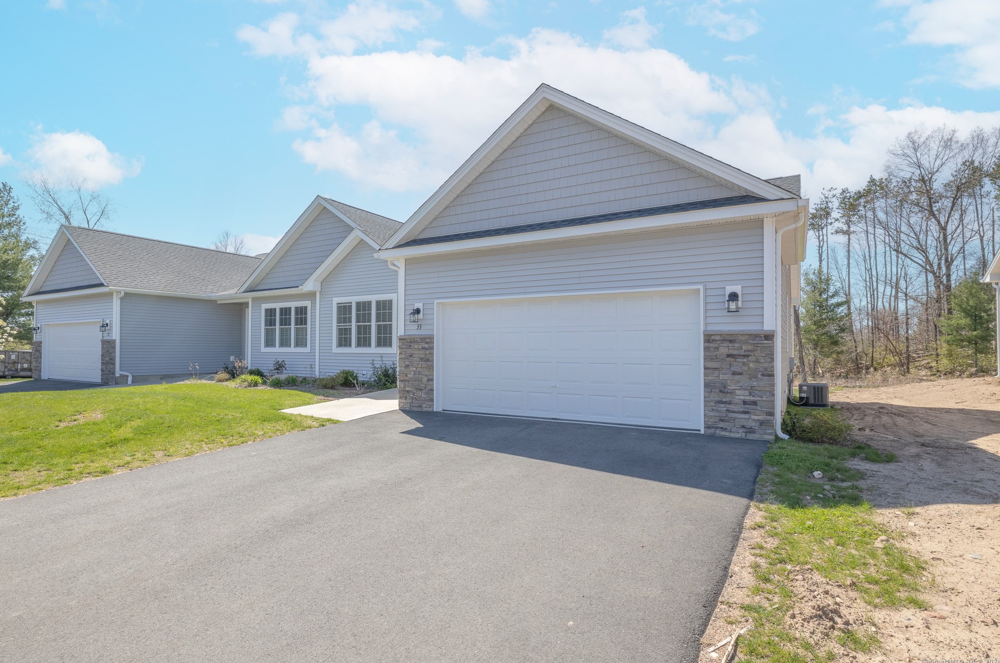 33 Eleanor Rd #33, Somers, CT 06071