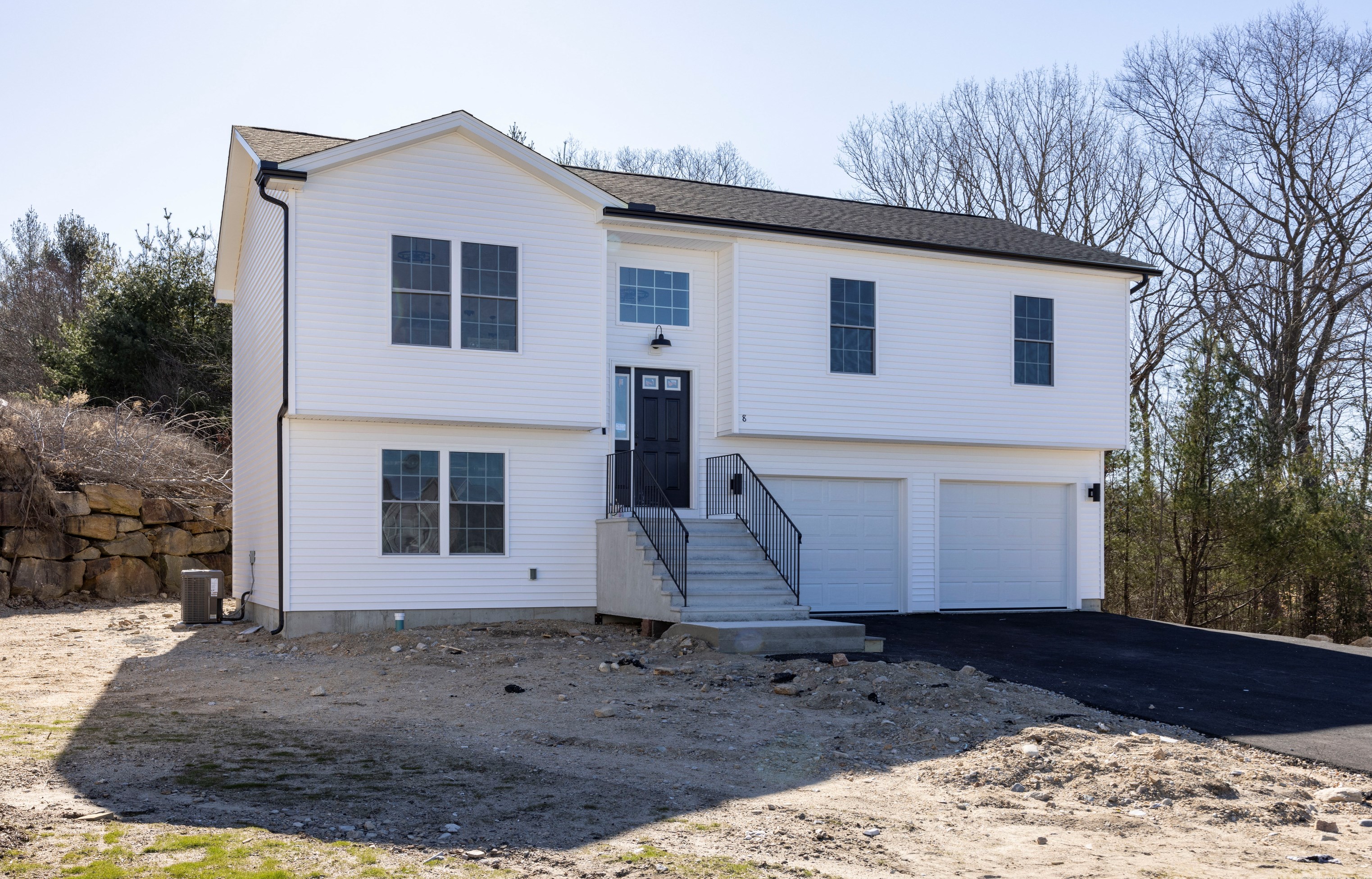 26 Sterling Ridge Ln, North Sterling, CT 06377-1828
