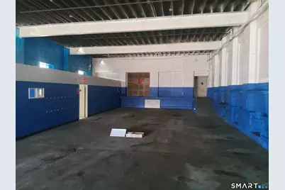 280 Chase River Road #Surface Level Garage, Waterbury, CT 06704 - Photo 4
