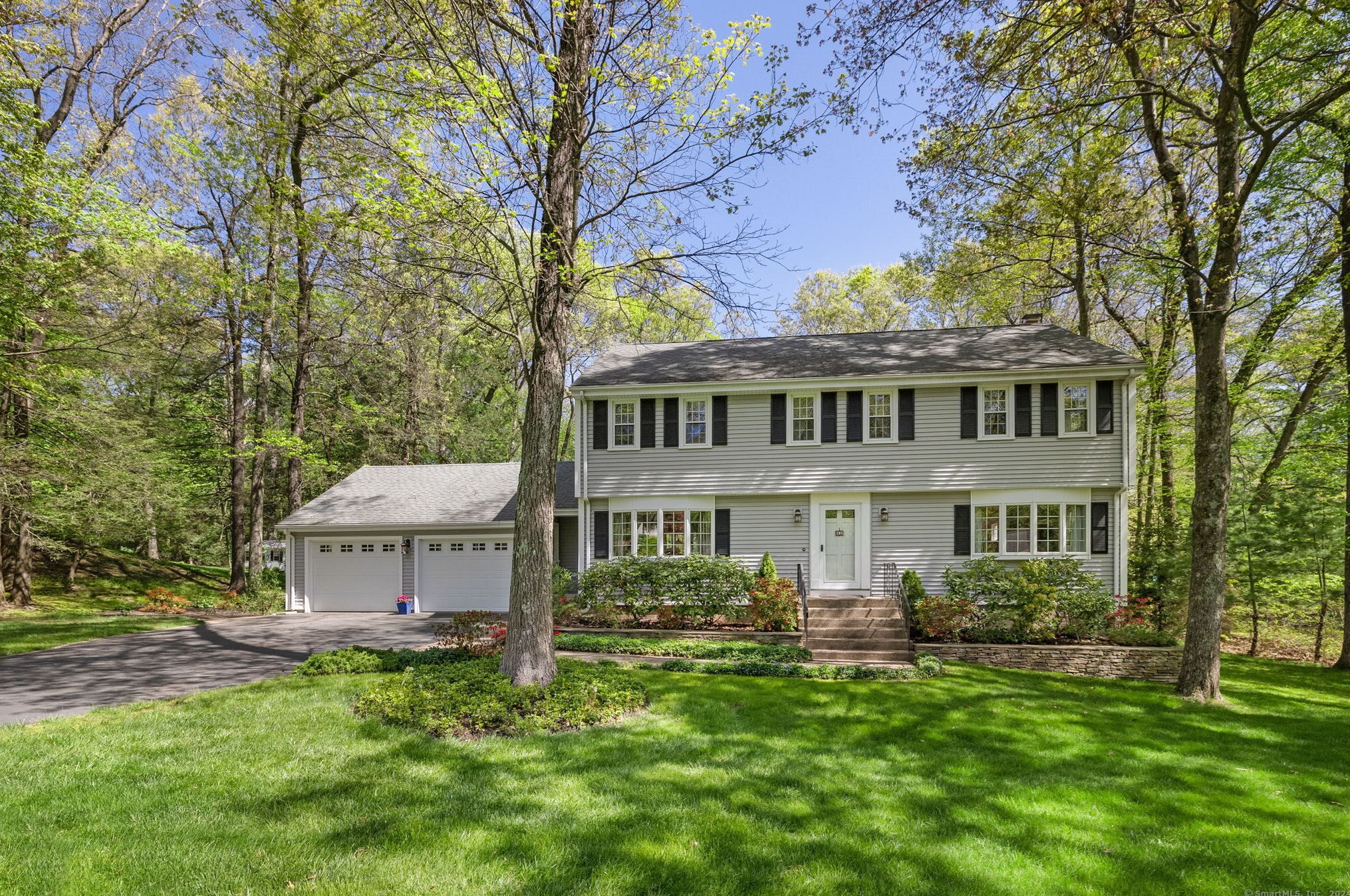 62 Kingsbridge, Avon, CT 06001