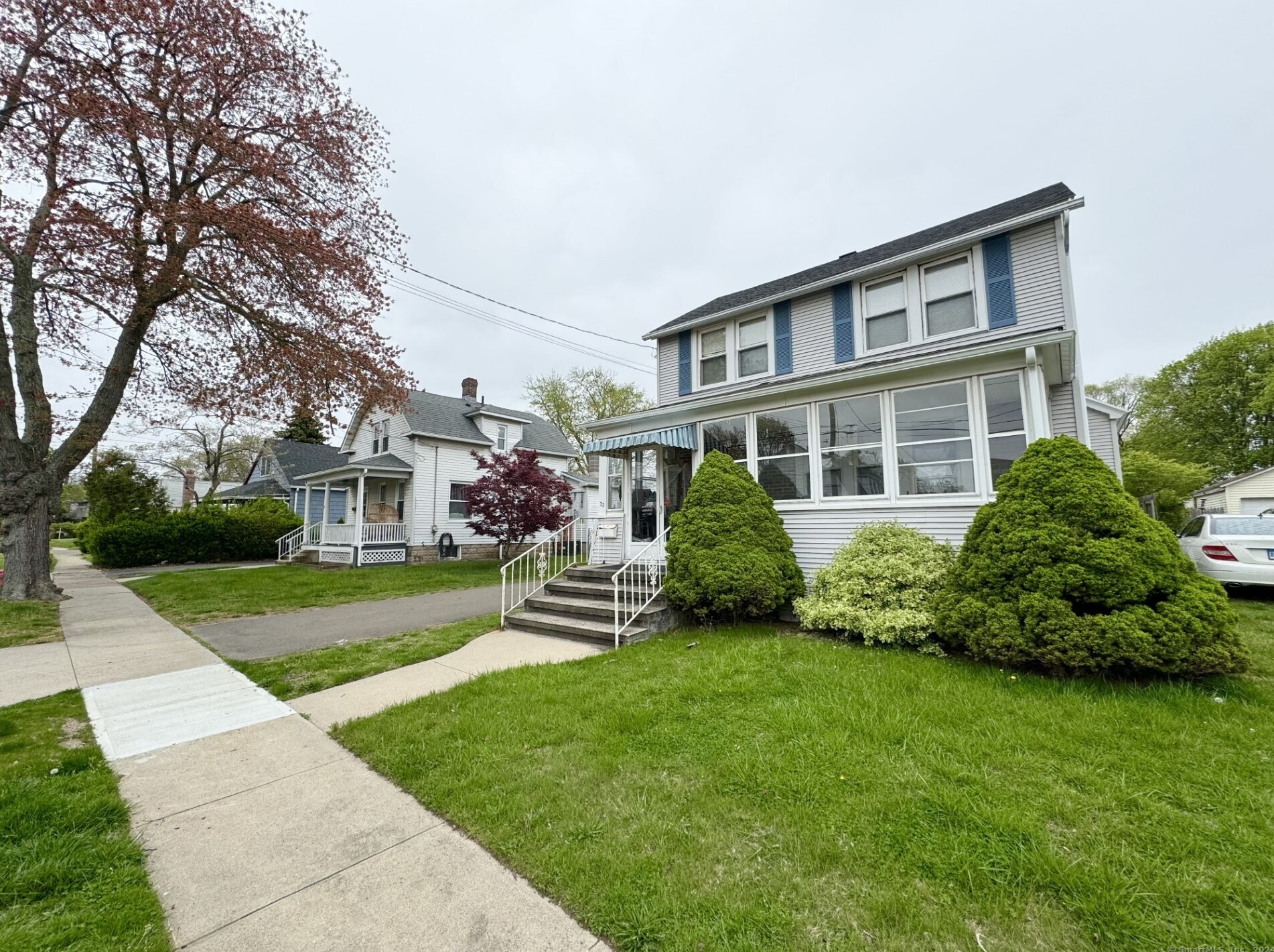 33 Prospect Pl, New-Haven, CT 06516 exterior