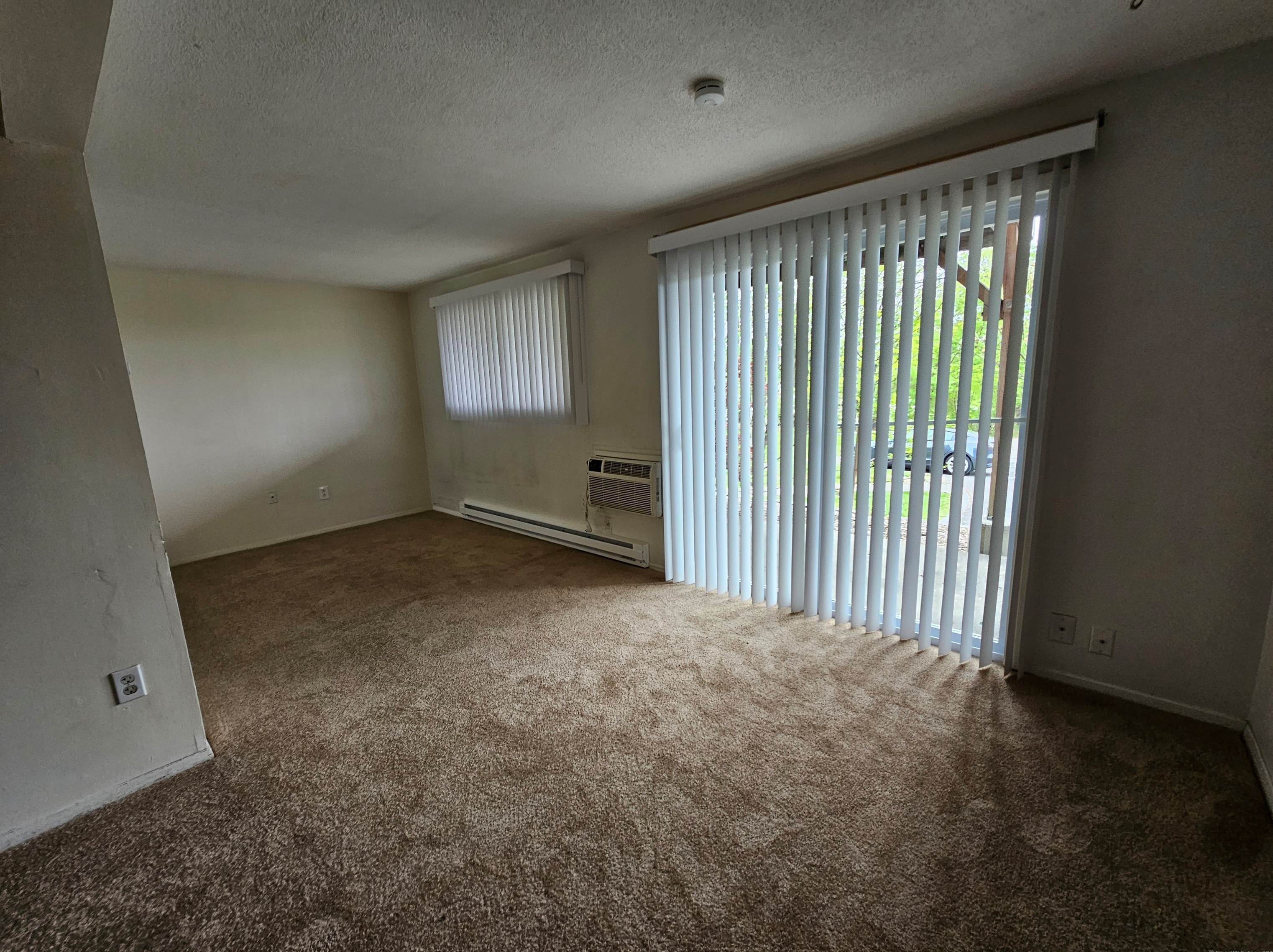 5 Nabby Rd #b110, Danbury, CT 06811