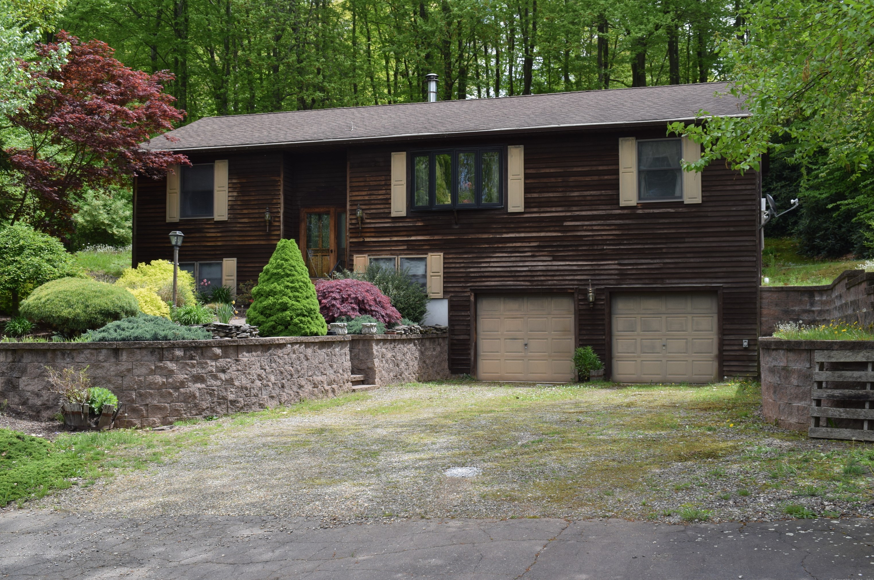 15 Daryl Dr, Vernon, CT 06066 exterior