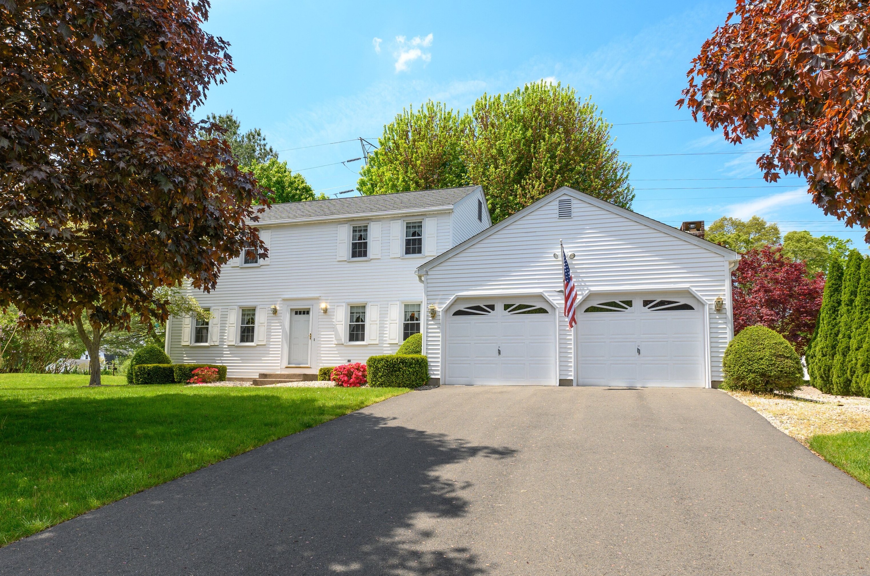 178 Butternut Ln, Southington, CT 06489