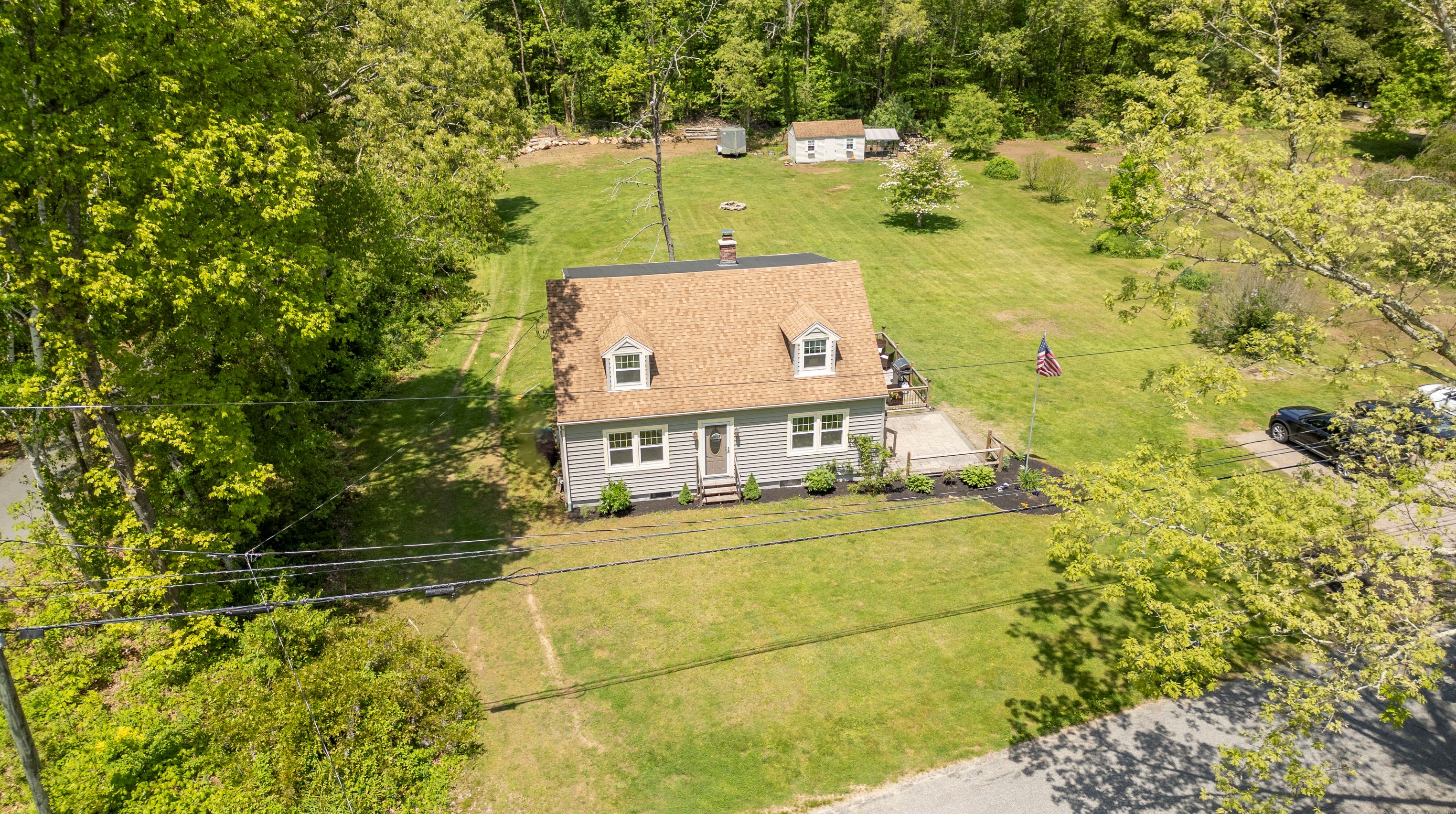 13 Dutton Rd, Colchester, CT 06415 exterior