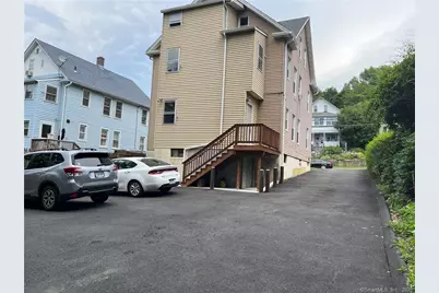 87 Kneen Street #3rd floor, Shelton, CT 06484 - Photo 2