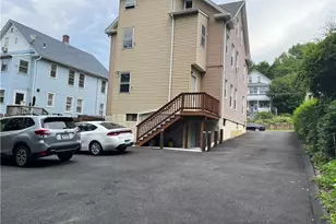 87 Kneen St, Shelton, CT 06484 - Photo 2