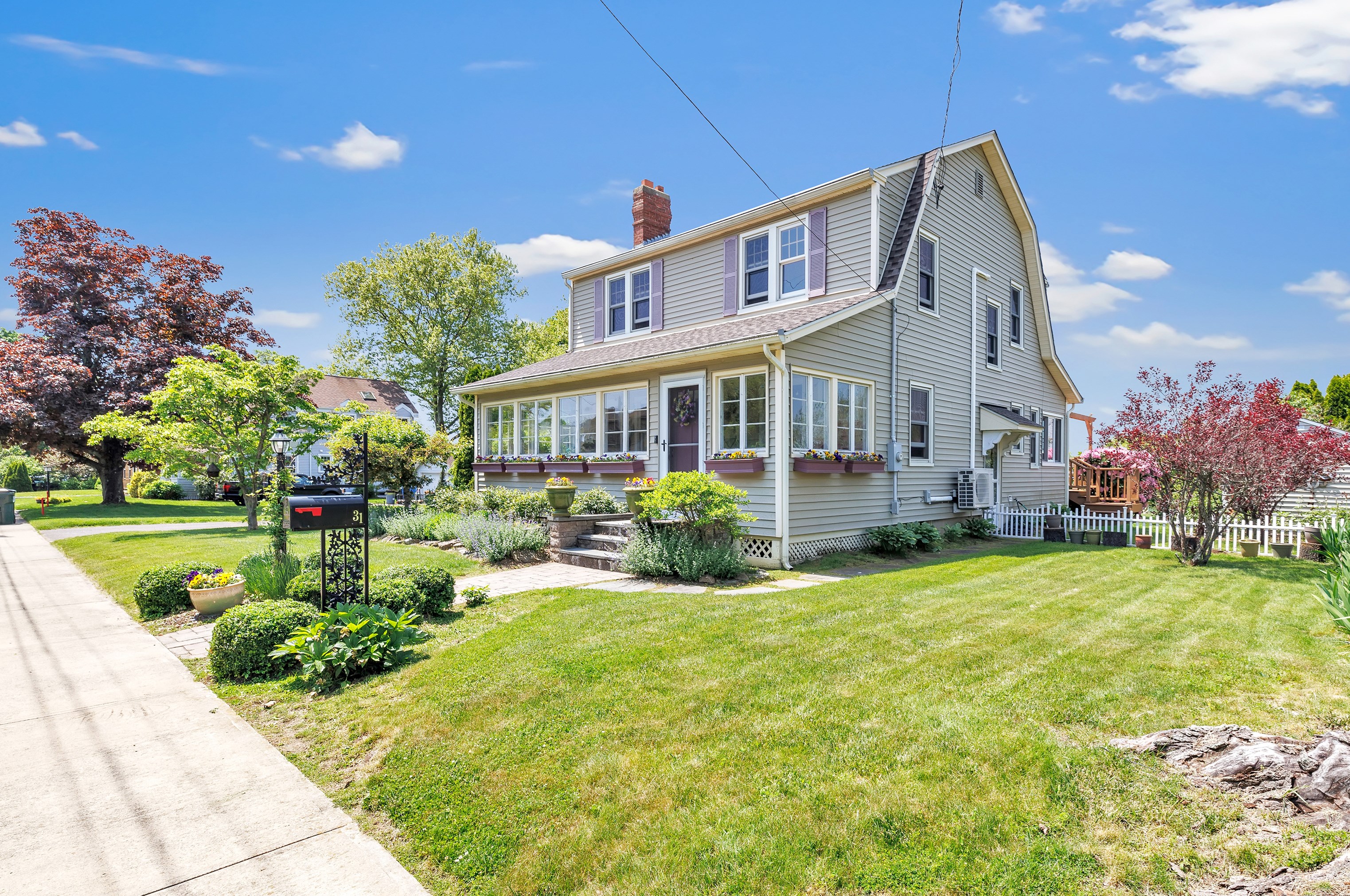 31 Morgan Park, Clinton, CT 06413