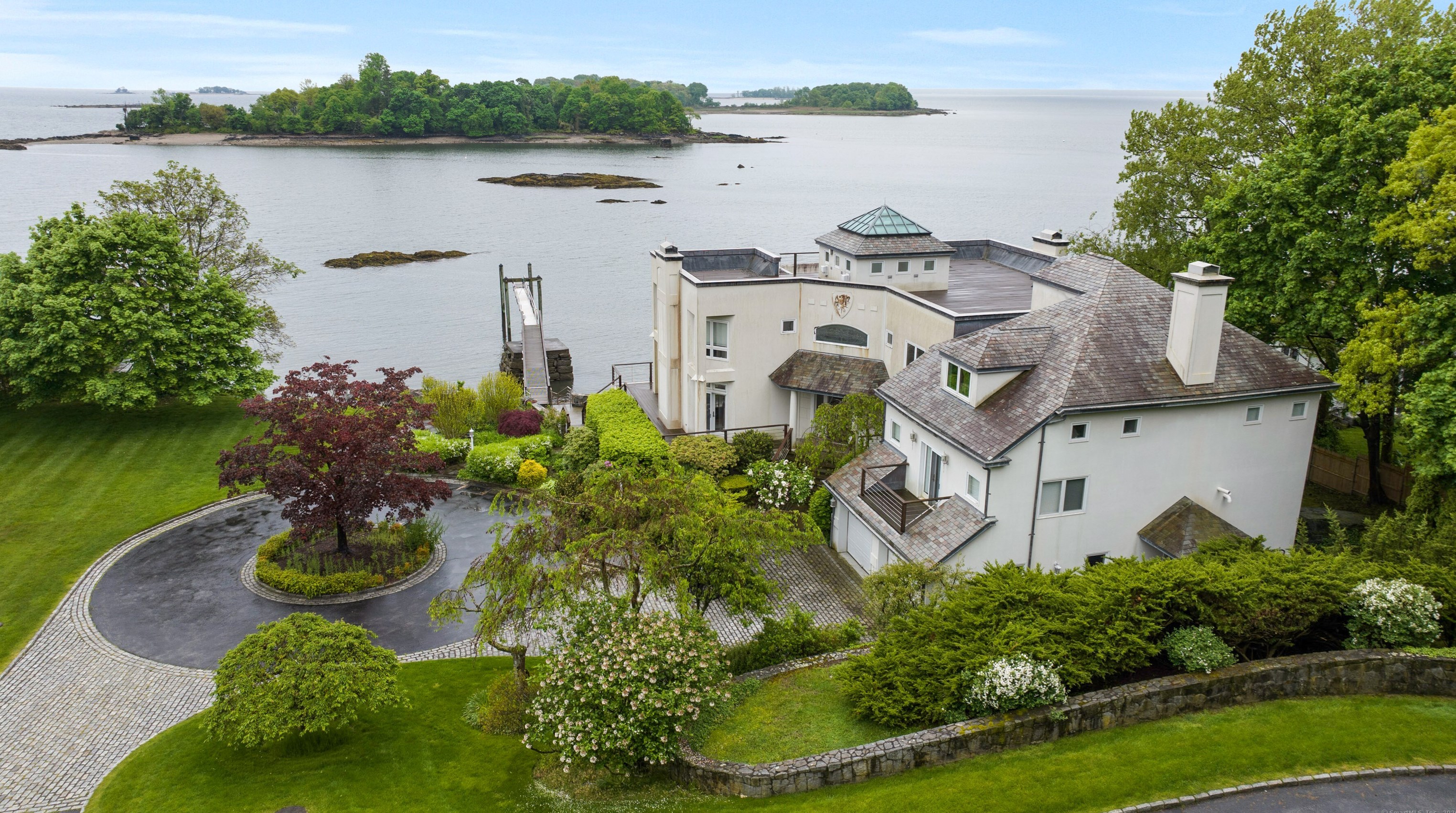 71 Byram Shore Rd, Greenwich, CT 06830