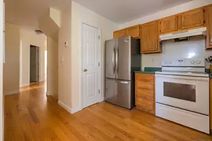 916 Reef Rd, Fairfield, CT 06824 - Photo 14