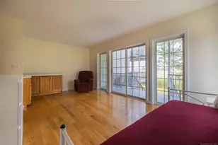 916 Reef Rd, Fairfield, CT 06824 - Photo 8