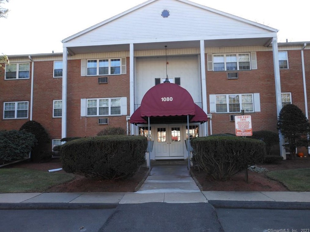 1080 New Haven Ave, Milford, CT 06460 exterior