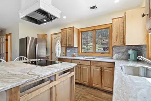152 Whitehall Ave, Stonington, CT 06355 - Photo 10