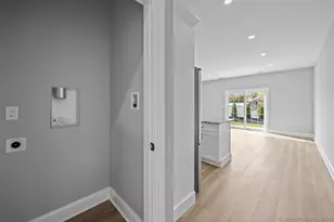 210 Munson Rd, Wolcott, CT 06716 - Photo 8