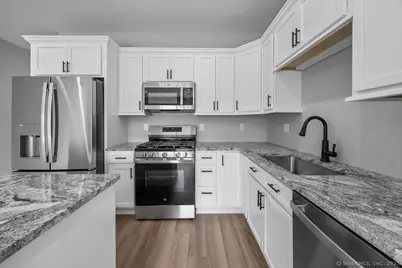 210 Munson Road #3B, Wolcott, CT 06716 - Photo 2