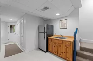 4 E Neck Rd, Stonington, CT 06378 - Photo 34