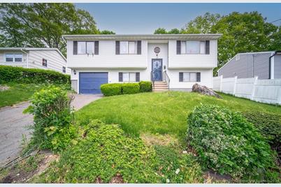 132 Benefit Street, Waterbury, CT 06704 - Photo 1