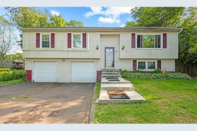 45 Hemingway Street, New Haven, CT 06513 - Photo 1