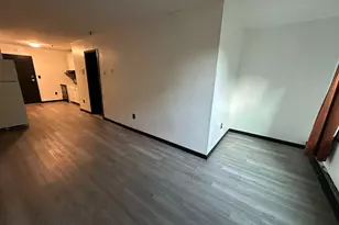 1660 E Main St, Waterbury, CT 06705 - Photo 2