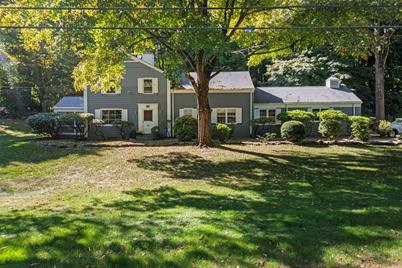 116 West Lane, Stamford, CT 06905 - Photo 1