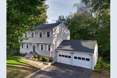 5 Allendale Road, Old Saybrook, CT 06475 - Photo 1