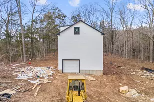 72 Notch Hill Rd, North Branford, CT 06471 - Photo 4