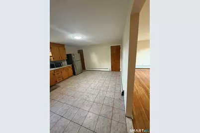 33 Franklin Street #2ND FLOOR, Middletown, CT 06457 - Photo 4