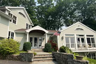 201 Shore Rd, Greenwich, CT 06830 - Photo 2