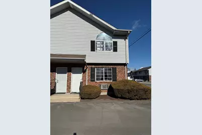 975 Meriden Road #APT 20, Waterbury, CT 06705 - Photo 2